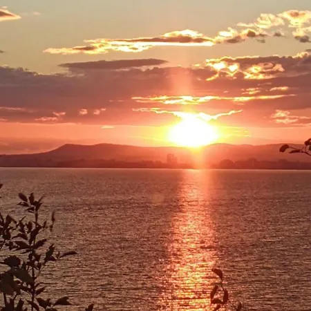 Coral Beach Apartment *