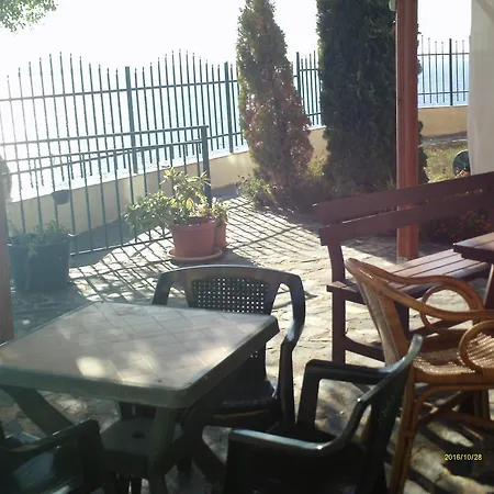 Apartment Coral Beach Sveti Vlas